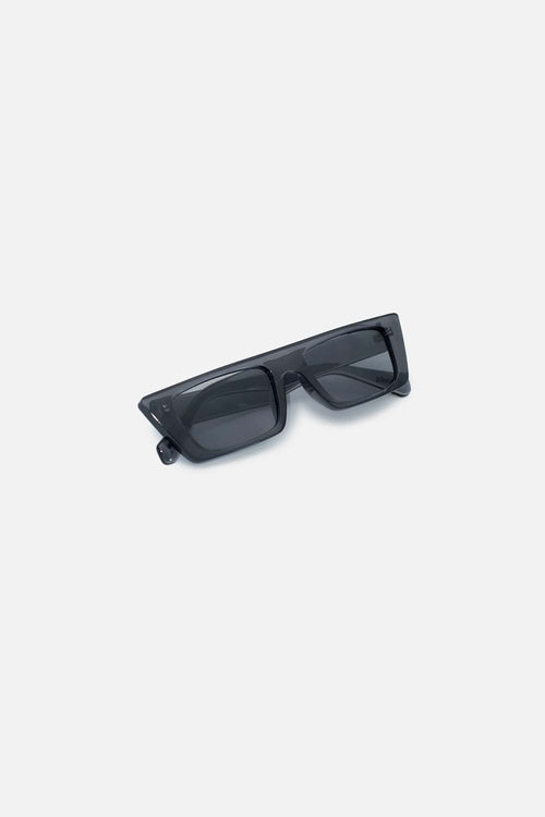 Card slide image -  GAFAS DE SOL MARCO NEGRO DE MOVIES GÉNERO NEUTRO
